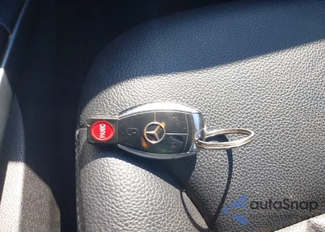 2008 Mercedes-Benz Ml 320 Cdi 4Matic z USA, uszkodzony, nr VIN 4JGBB22E08A315924